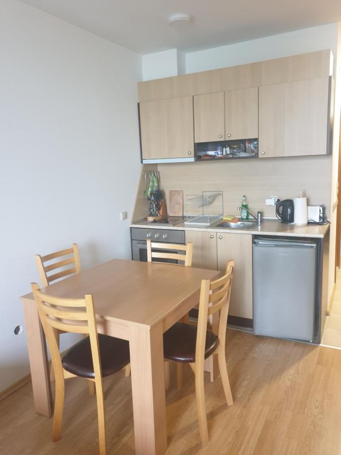 Апарт отель Apartman Maxim Lux Разлог Экстерьер фото